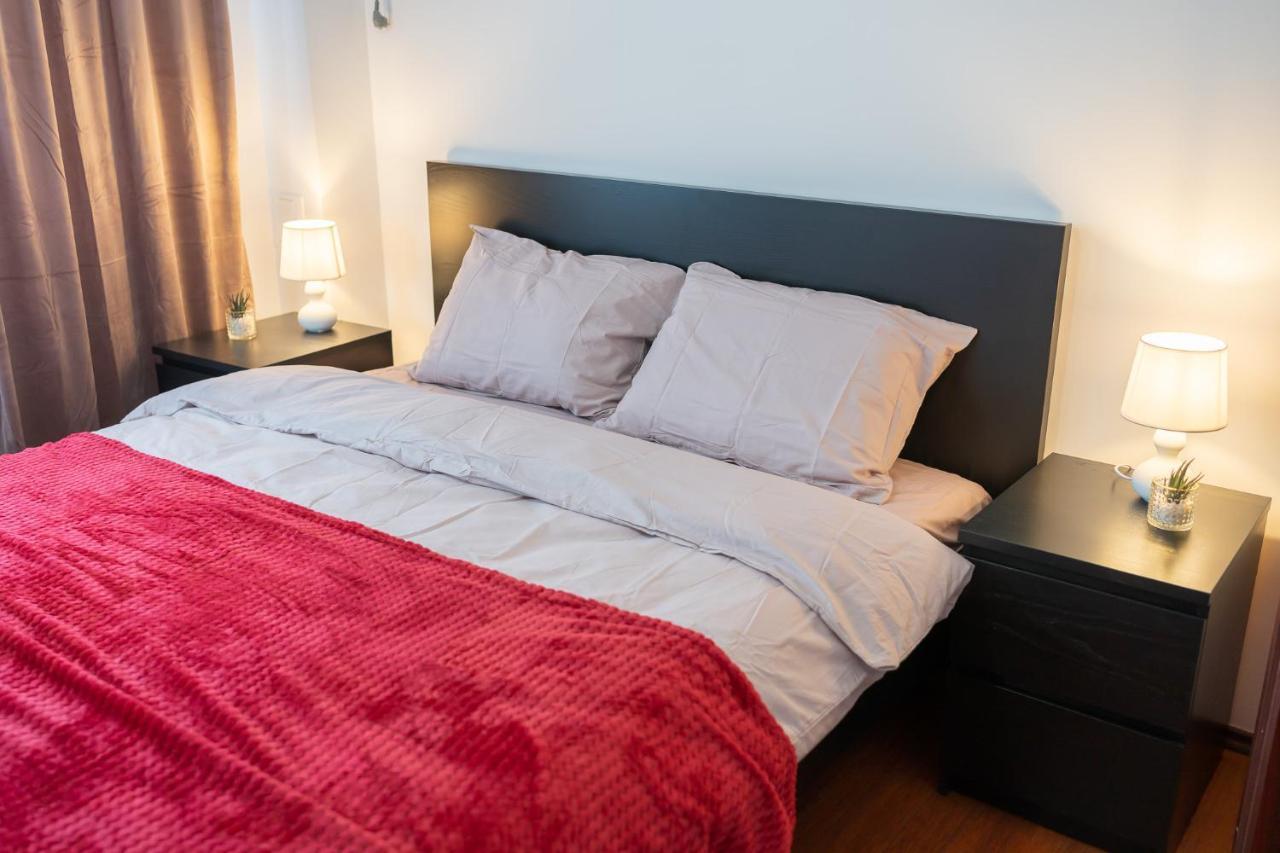 Spacious 2Br Dristor Apartment บูคาเรสต์ ภายนอก รูปภาพ