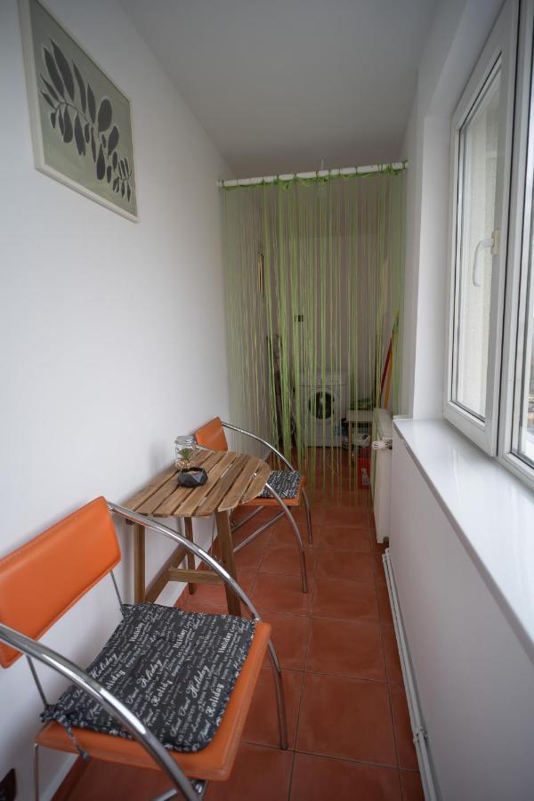 Spacious 2Br Dristor Apartment บูคาเรสต์ ภายนอก รูปภาพ
