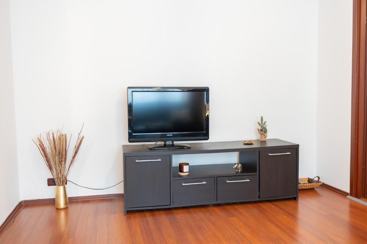 Spacious 2Br Dristor Apartment บูคาเรสต์ ภายนอก รูปภาพ