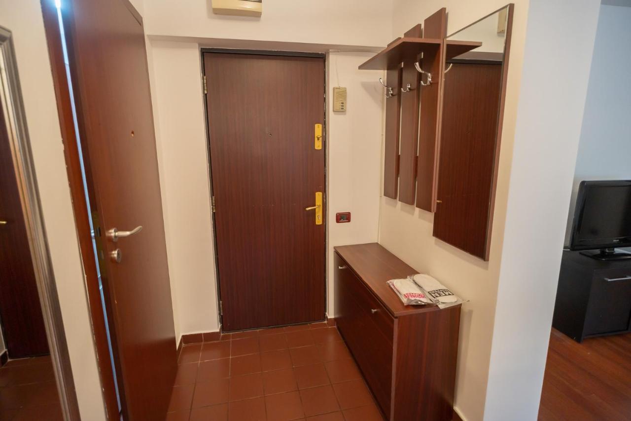 Spacious 2Br Dristor Apartment บูคาเรสต์ ภายนอก รูปภาพ