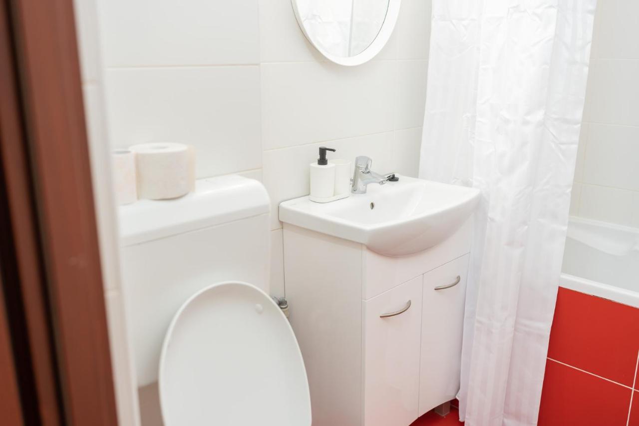 Spacious 2Br Dristor Apartment บูคาเรสต์ ภายนอก รูปภาพ