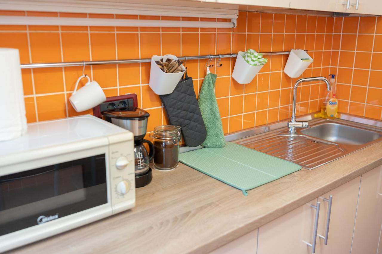 Spacious 2Br Dristor Apartment บูคาเรสต์ ภายนอก รูปภาพ