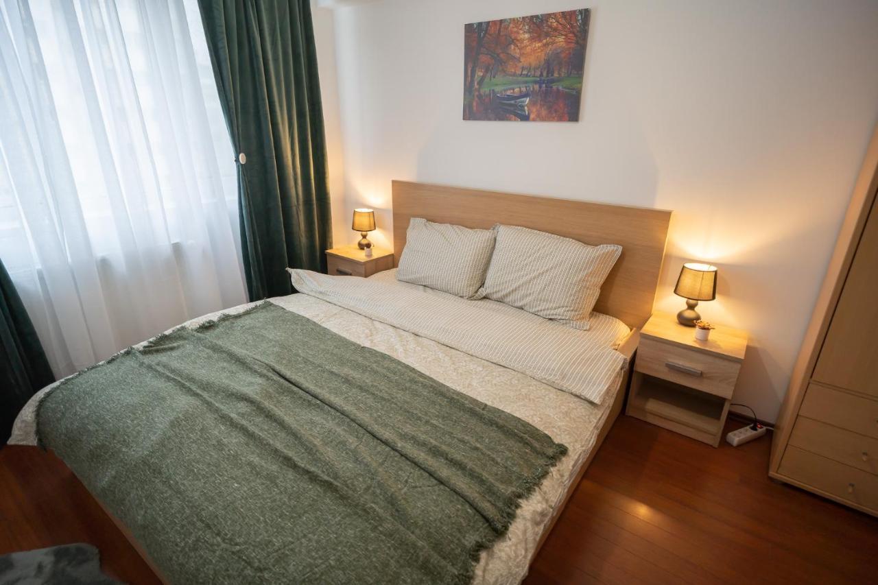Spacious 2Br Dristor Apartment บูคาเรสต์ ภายนอก รูปภาพ